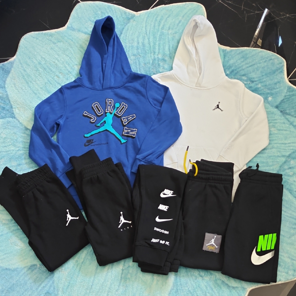 Jordan Black Sweatpants with Elastic Cuffs